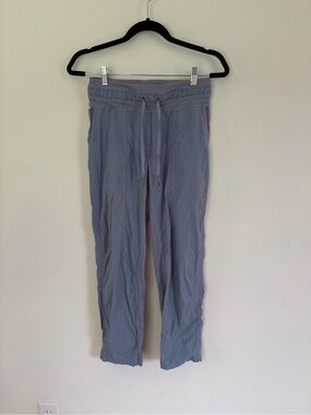 Lululemon Athletica Dance Studio Mid Rise Crop Women Pants in Grey Blue
